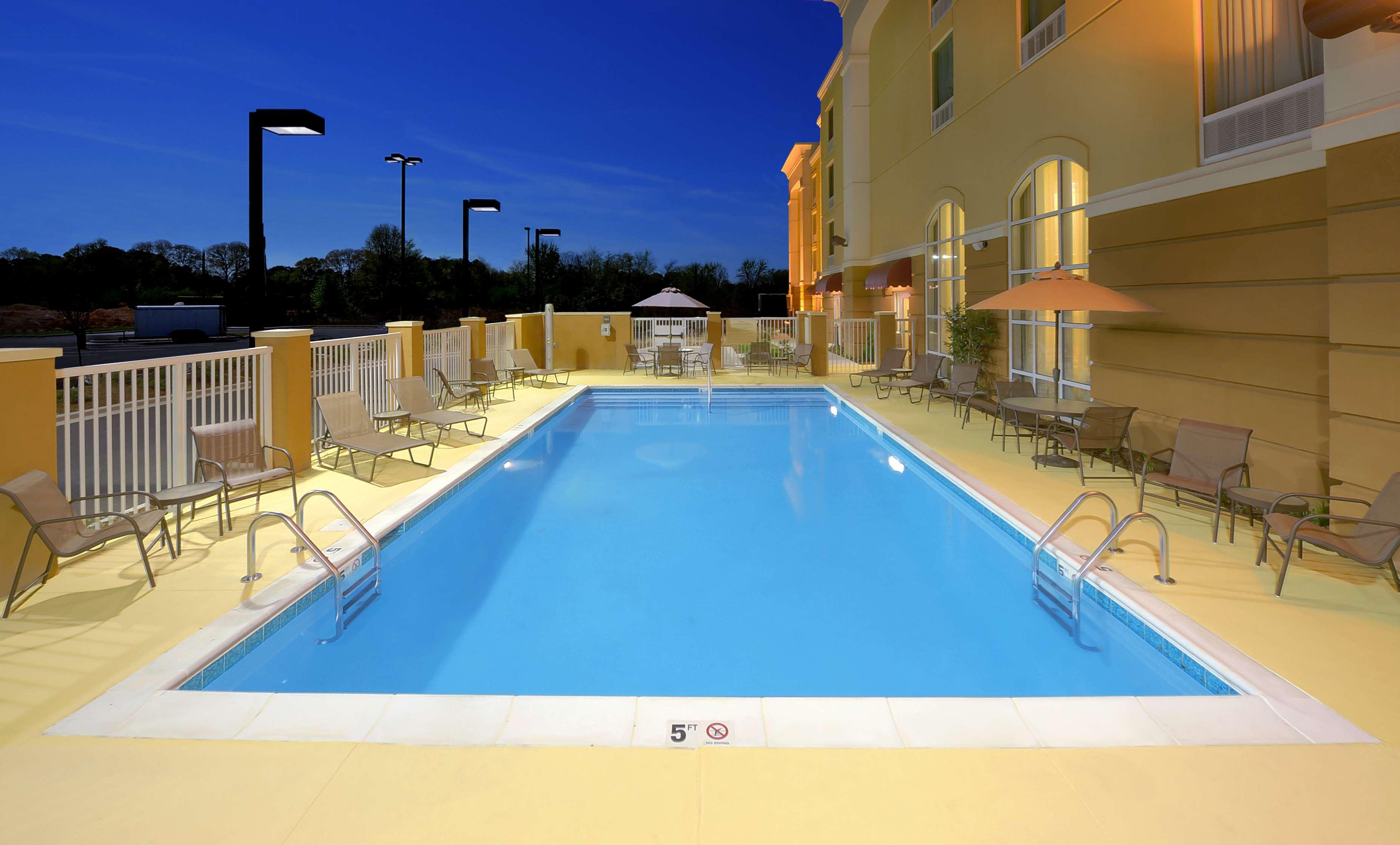 Hampton Inn & Suites Scottsboro Kemudahan gambar