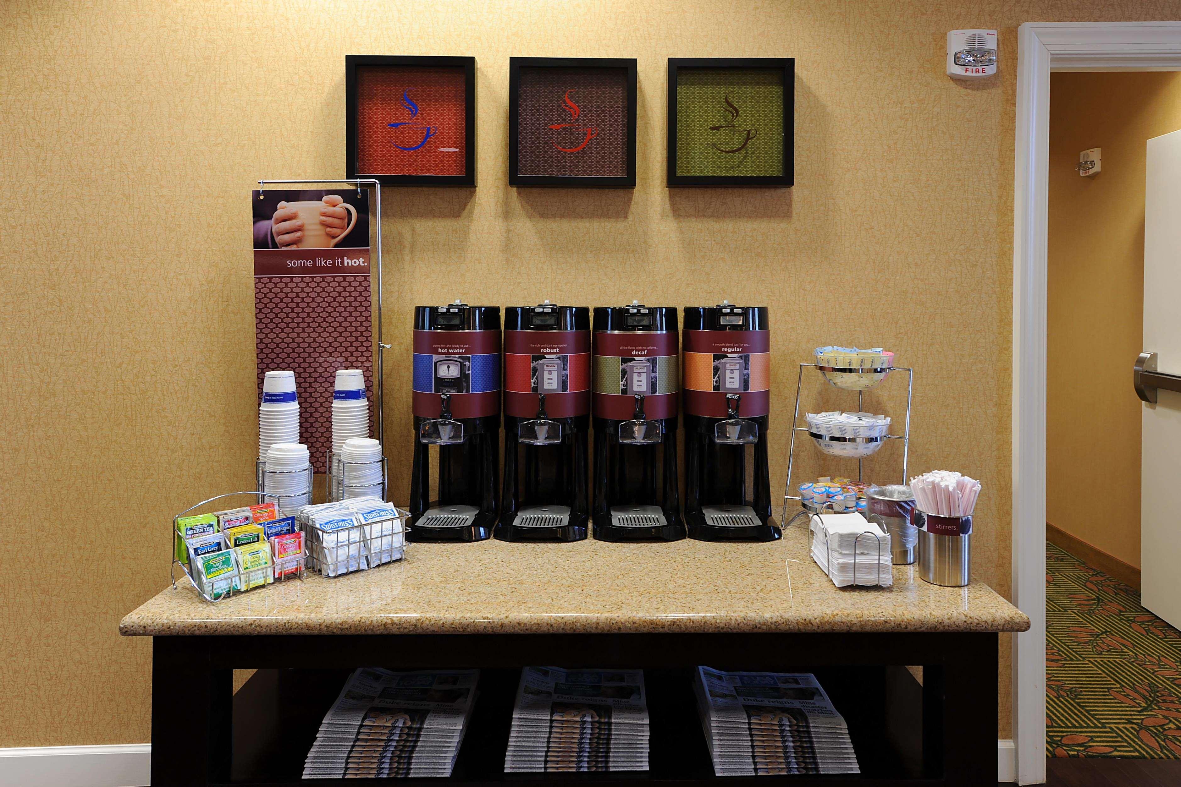 Hampton Inn & Suites Scottsboro Restoran gambar